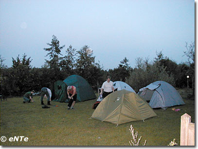 Bikersfarm, Zelten am See